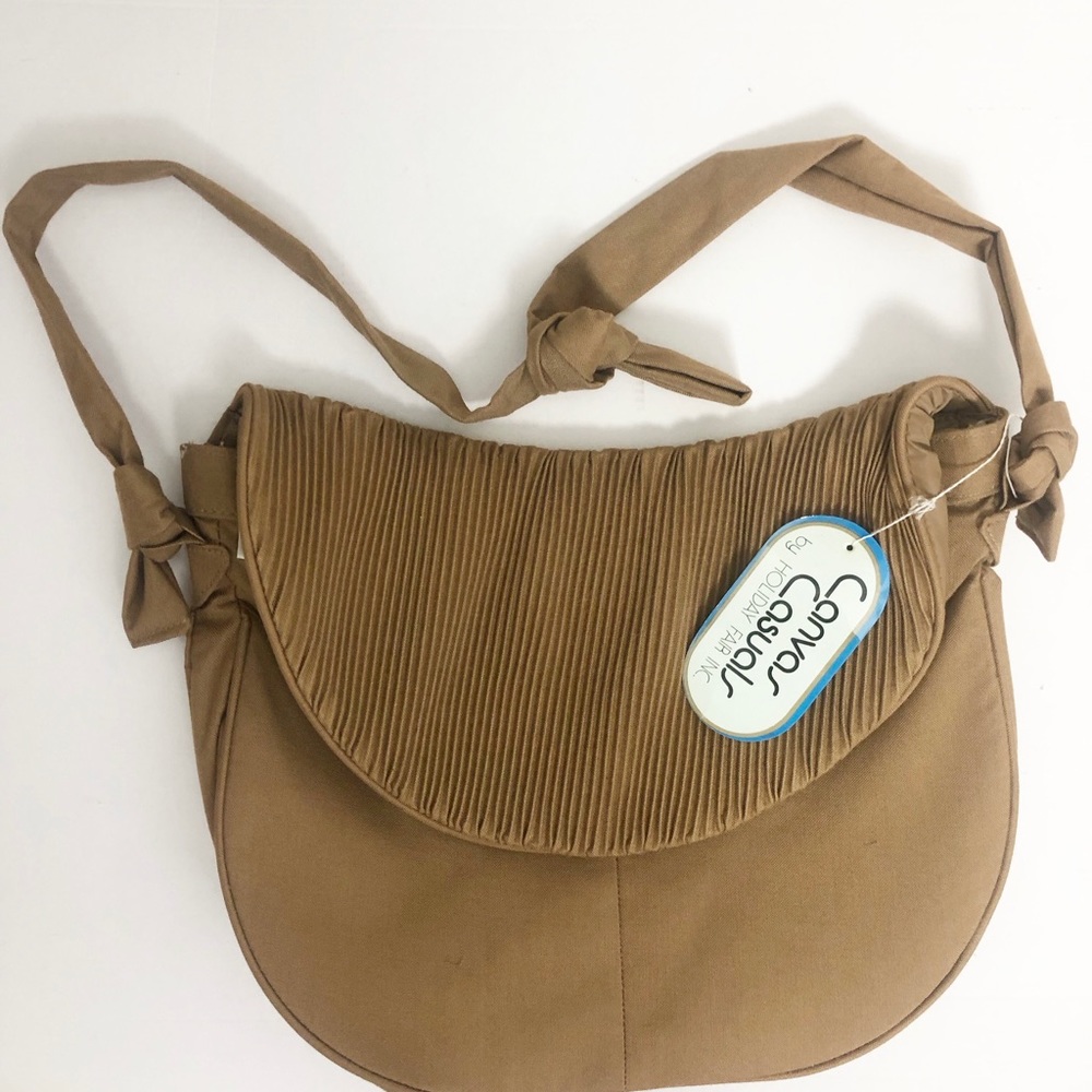 Holiday Fair Saddle Crossbody/Shoulder Bag